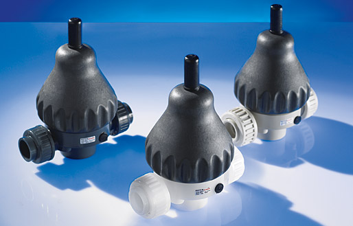 Plastic diaphragm valves